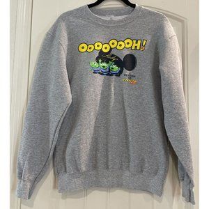 Disney Resort Toy Story Pizza Planet Crew Neck Gray Sweatshirt Youth Sz XL Green